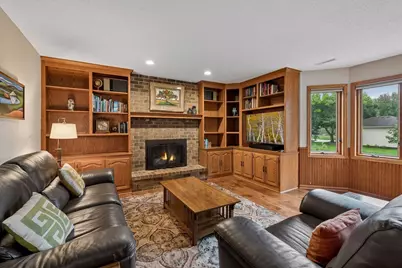 15019 Village Woods Drive, Eden Prairie, MN 55347 - Photo 22