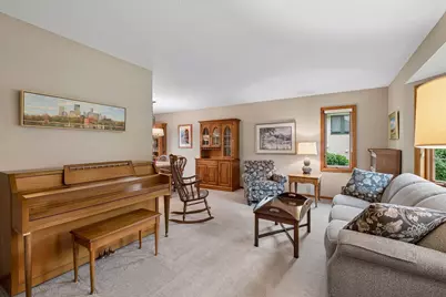 15019 Village Woods Drive, Eden Prairie, MN 55347 - Photo 8