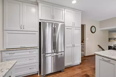 15019 Village Woods Drive, Eden Prairie, MN 55347 - Photo 16