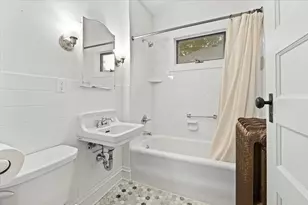 2031 Lincoln Ave, Saint Paul, MN 55105 - Photo 32