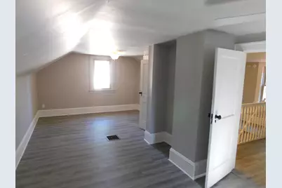 1885 Hawthorne Avenue E, Saint Paul, MN 55119 - Photo 12