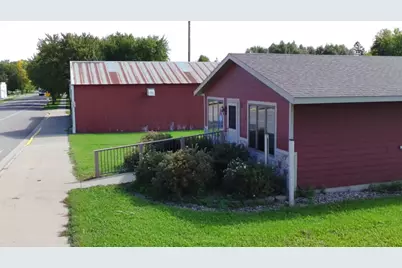 215 Main Street W, Bertha, MN 56437 - Photo 2