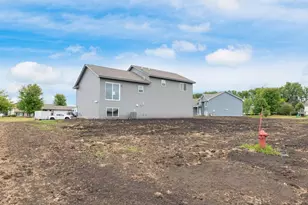 710 Erin Circle, Green Isle, MN 55338 - Photo 28