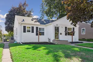 776 Parkview Ave, Saint Paul, MN 55117 - Photo 1