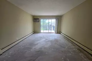 2800 Hillsboro Ave N, New Hope, MN 55427 - Photo 8