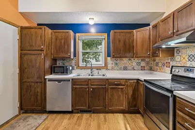 4482 Oak Pond Road, Eagan, MN 55123 - Photo 14