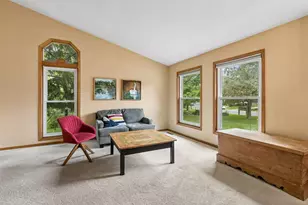 4482 Oak Pond Rd, Eagan, MN 55123 - Photo 8