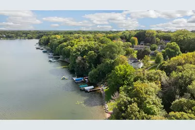 7339 Frontier Trail, Chanhassen, MN 55317 - Photo 6