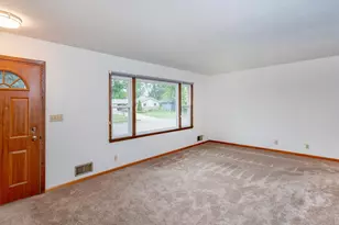 416 21st Ave S, South Saint Paul, MN 55075 - Photo 4