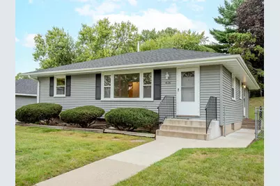 416 21st Avenue S, South Saint Paul, MN 55075 - Photo 2