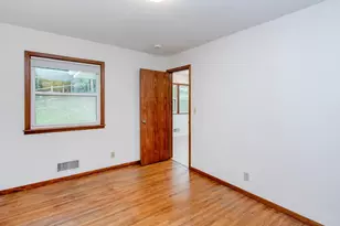 416 21st Ave S, South Saint Paul, MN 55075 - Photo 14
