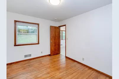 416 21st Avenue S, South Saint Paul, MN 55075 - Photo 8