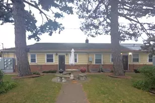 660 Cleveland Ave S, Saint Paul, MN 55116 - Photo 2