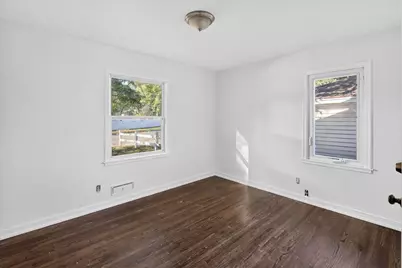 6812 Fairview Avenue N, Crystal, MN 55428 - Photo 8