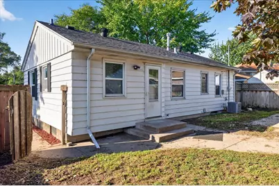 6812 Fairview Avenue N, Crystal, MN 55428 - Photo 2