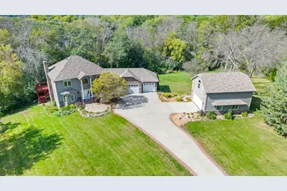 22530 Forest Ridge Drive, Lakeville, MN 55044 - Photo 2