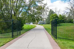 22530 Forest Ridge Dr, Lakeville, MN 55044 - Photo 8