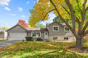 9150 Orchid Ln N, Maple Grove, MN 55369 - Photo 2