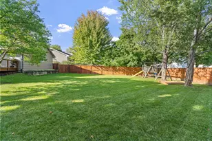 9150 Orchid Ln N, Maple Grove, MN 55369 - Photo 36