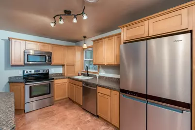 13 Southview Drive, Mankato, MN 56001 - Photo 8