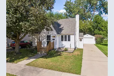 1427 1st Street SE, Rochester, MN 55904 - Photo 1