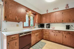 6525 Sherwood Ave, Edina, MN 55435 - Photo 14
