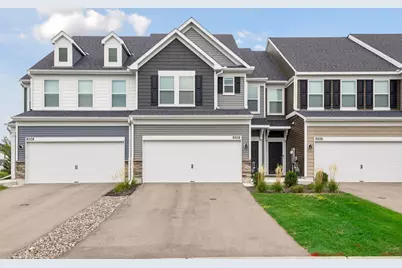 9516 4th Street N, Lake Elmo, MN 55042 - Photo 2