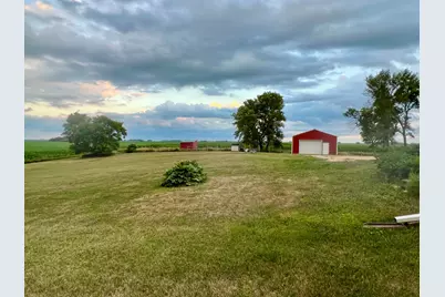 4060 50th Avenue NW, Montevideo, MN 56265 - Photo 14