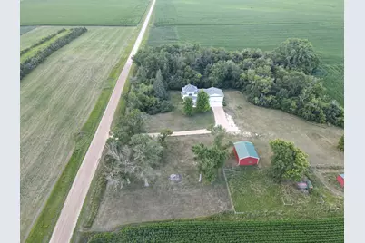 4060 50th Avenue NW, Montevideo, MN 56265 - Photo 4