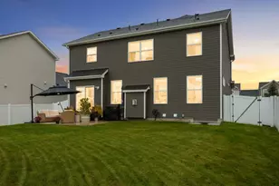 18172 Glanshaw Ave, Lakeville, MN 55044 - Photo 4