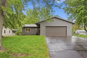 517 8th Ave N, Sauk Rapids, MN 56379 - Photo 1