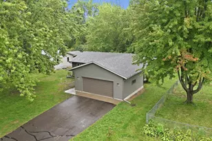 517 8th Ave N, Sauk Rapids, MN 56379 - Photo 2
