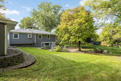 14929 Deerwood Drive, Burnsville, MN 55306 - Photo 20