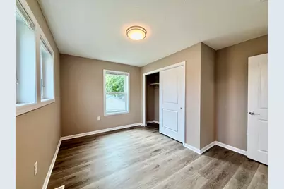 9034 Park Avenue S, Bloomington, MN 55420 - Photo 8