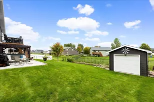 366 Bluebill St, Baldwin, WI 54002 - Photo 12