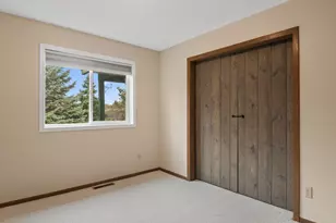 450 Etna St, Saint Paul, MN 55106 - Photo 16