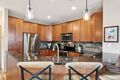 9612 Scott Ln N, Brooklyn Park, MN 55443 - Photo 6