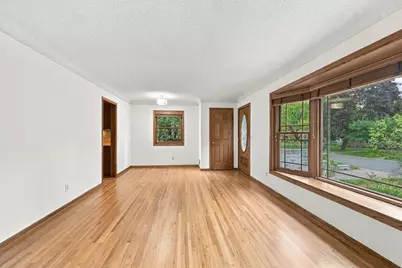 5136 Bedford Avenue, Edina, MN 55436 - Photo 4