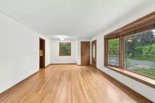5136 Bedford Ave, Edina, MN 55436 - Photo 4