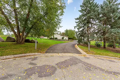 1135 3rd Street NE, Faribault, MN 55021 - Photo 4