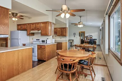 3774 Goodwin Avenue N, Oakdale, MN 55128 - Photo 14