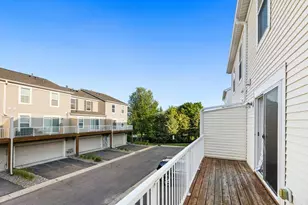 899 Ledgestone, Mahtomedi, MN 55115 - Photo 26