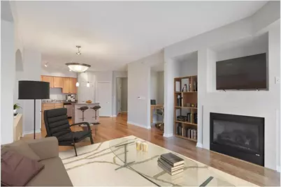 500 E Grant Street #909, Minneapolis, MN 55404 - Photo 2