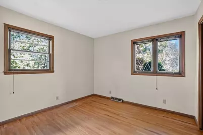 405 Unique Drive, Burnsville, MN 55337 - Photo 20