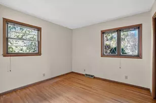 405 Unique Dr, Burnsville, MN 55337 - Photo 20