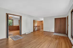 405 Unique Dr, Burnsville, MN 55337 - Photo 6