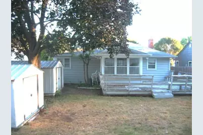 834 Hoyt Avenue W, Saint Paul, MN 55117 - Photo 2