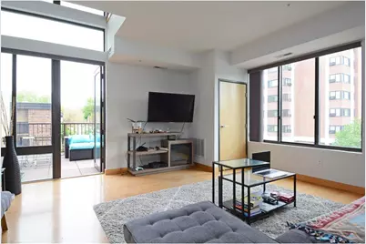 10 E 26th Street #321, Minneapolis, MN 55404 - Photo 2