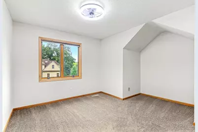 2413 Bridle Creek Trail, Chanhassen, MN 55317 - Photo 26