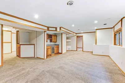 2413 Bridle Creek Trail, Chanhassen, MN 55317 - Photo 30